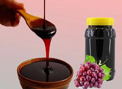 عرضه شیره انگور سنتی